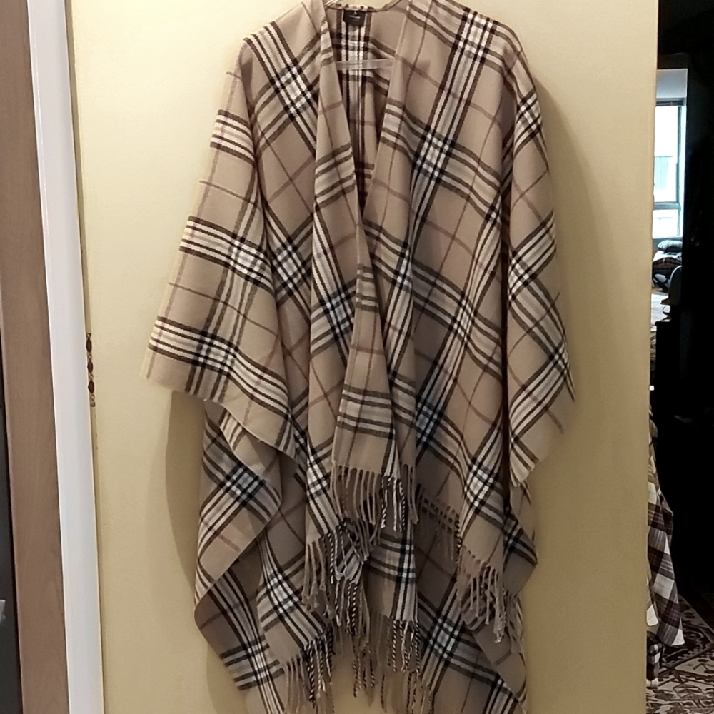 Long Cape/Poncho/Wrap